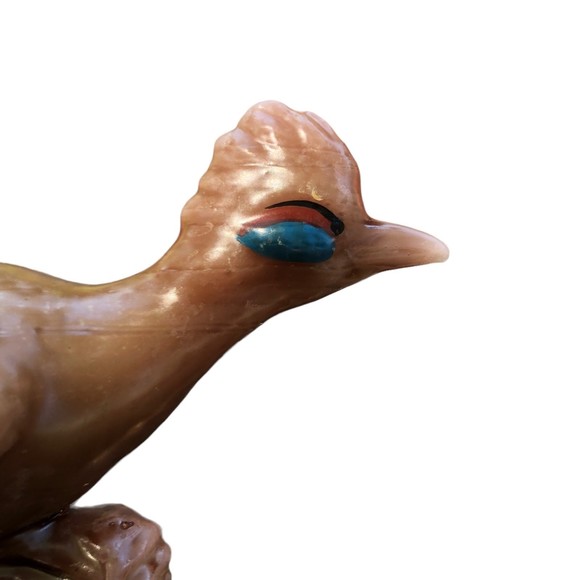 Vintage 1980s Roadrunner Candle in Great Condition for its Age; Painted Eyes - Picture 3 of 7